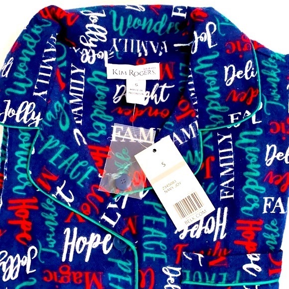 NWT Kim Rogers (Belk) Women Blue Hope, Peace & Family Flannel Pajama Set - Picture 2 of 3